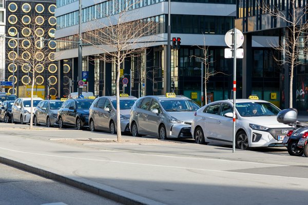 Comment réussir l'organisation de votre premier concert en extérieur : Guide pratique et conseils essentiels